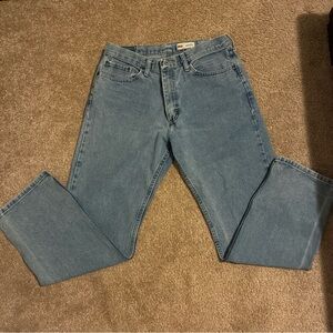 Men’s Classic Blue Wrangler Jeans size 34x30 Regular fit